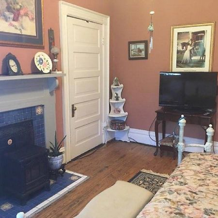 Inn Upon Moon River Plantation Chester Bagian luar foto